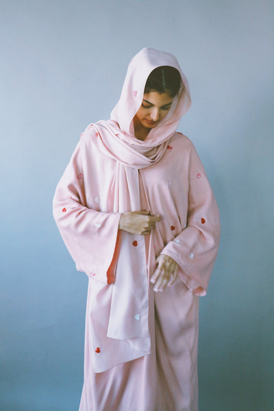 Hearts Abaya, Pink