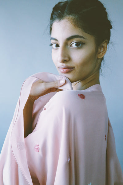 Hearts Abaya, Pink