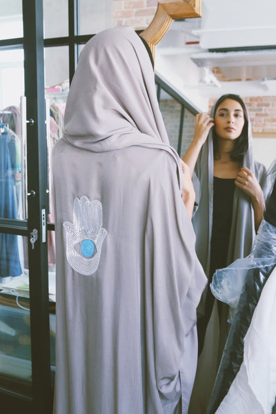 Kamsa خمسه Abaya, in Greige or Black